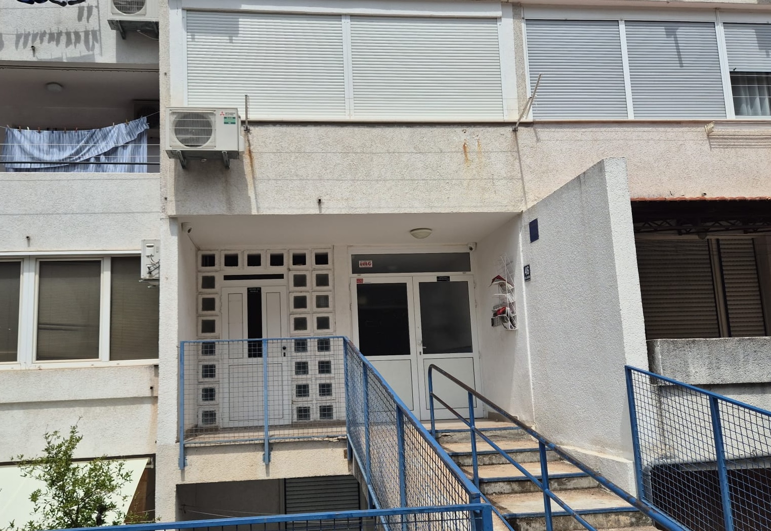 Sika Solin building entrance