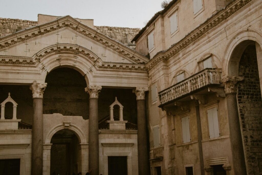 The Peristyle of Diocletian's Palace in Split — Protiron gable and Corinthian colonnade